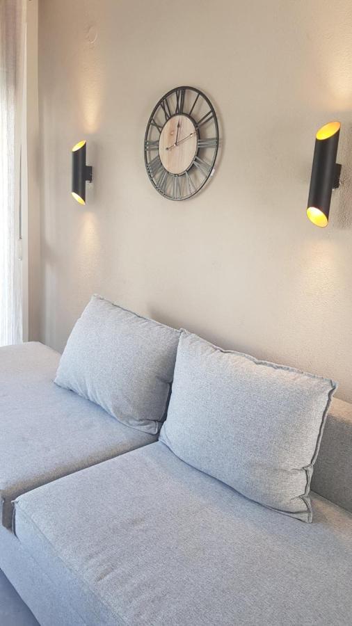 Onar View Apartment Néa Péramos Екстериор снимка