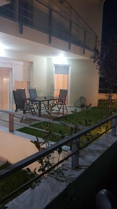 Onar View Apartment Néa Péramos Екстериор снимка